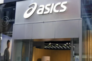 【悲報】アシックスさん、野球用品販売から撤退へ・・・・・