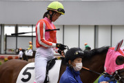【悲報】新人女性騎手・永島まなみ　日曜日乗鞍なし
