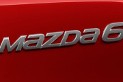 【画像】MAZDAのエンブレム変更、何が変わったのかわからない