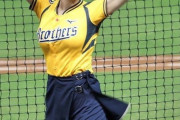 【画像あり】台湾プロ野球さん、またまたとんでもないチアガールが現れる