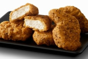 マクドナルド『チキンマックナゲット』3年半ぶりに新味“黒胡椒ガーリック”を12日から販売開始！！