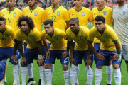 【悲報】サッカーブラジル代表のアンカーが豪華すぎるｗｗｗｗｗｗ