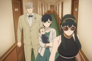 『SPY×FAMILY』第32話、ロイドがアーニャの言動に困惑しつつも父親らしく振舞っている中ヨルはオルカ達を数多の殺し屋からの襲撃から守り続ける