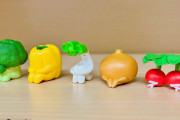 人気ガチャフィギュア、動物たちが「まちぼうけ」シリーズに「野菜の場合 その2」が登場！