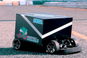 【技術大国2】セガ、時速100kmで走行するハイスペックゲーミングPCを開発！【？】