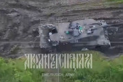 6億円の最新レオパルド2戦車、ロシアの9万ドルのランセットドローン攻撃で損傷か！