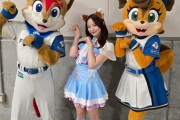 森香澄さんによるファーストピッチです⚾🦊
