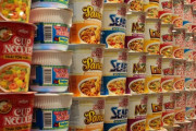 世界のカップラーメンを評価してみた 海外の反応