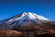 六甲山山頂（９３１ｍ）の登頂に成功する脚力あるんだけど富士山登れる体力あるかな？