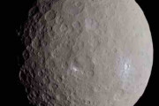 【朗報】準惑星ケレス、海水天体と判明