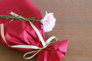 【急募】母の日の贈り物　※実用性の無い物不可