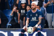【リーグアン】PSG、ネイマール売却に前向きか　本人は残留希望