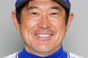 「左小脳梗塞」のＤｅＮＡ石井琢朗コーチ、首脳陣に退院報告　三浦監督「元気そうでした」
