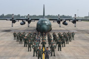 空自とインド空軍の共同訓練が終了、C-130輸送機が編隊飛行や物料投下訓練を実施！