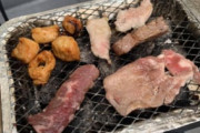 【画像】大学生ワイ平日からベランダで焼肉