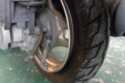 原付のタイヤ交換したんやが1日でパンクしたわ