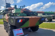 ウクライナで鹵獲したNATO装甲車両を展示…ロシアの軍事博物館「パトリオットパーク」！