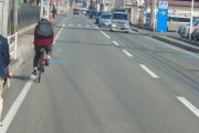 【悲報】バス「前を自転車が走っているので自転車と同じ速度で運行します」