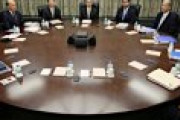 日銀総裁「マイナス成長の可能性がある」