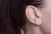 ワイ無職「さ～てASMRでも聞いて寝るかｗ」女の子「お仕事お疲れ様～」
