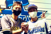 阪神・藤川が大和のホームランボールに…「打たれてサインするのは初めて」