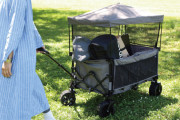 【雨でも安心】QUICKCAMPの新商品、車輪と屋根付きキャリーワゴンで快適なキャンプ体験！