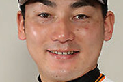 丸佳浩(30)MVP2回 ベストナイン5回  ゴールデングラブ8回←地味にレジェンドに片足突っ込んでるよな