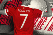 ◆プレミア◆カバーニ譲った！クリスティアーノ・ロナウド、背番号７！