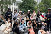 【≠ME】ヒューストン着、みんなで記念写真