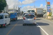 【動画】それは予想外。石垣島の国道でやべー事故が目撃される(@_@;)