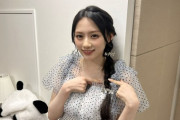 【乃木坂46】ウエスト＆デコルテがあらわに！川﨑桜、のぎおびの私服が凄い