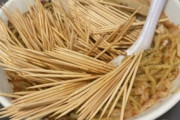 【画像】「水戸のラーメン屋さん、注文を断ったことで客からとんでもない嫌がらせをされてしまう