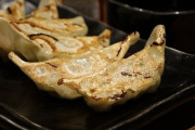 日本人「焼き餃子うめぇええええ！水餃子？蒸し餃子？あっ、いいです…」←なぜなのか