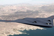 グアムまで往復可能な中国の長距離ステルス戦略爆撃機「轟20」…11月に公開の可能性！