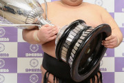 貴景勝が3度目の優勝！悲願の綱取りへ！←「技が増えている！」（海外の反応）