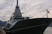 先日就役したばかりの最新鋭護衛艦「くまの 」が呉に来航…今後は掃海隊群の隷下で各種試験等に従事！
