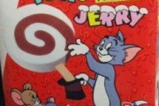 J( 'ｰ`)し「アイス買ってきたわよー」ワイ「！」ドタドタドタドタ
