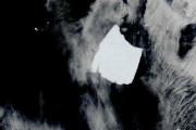 世界最大・最古の氷山「A23a」、一部が初の大規模崩落…全体の崩壊始まる兆候か！