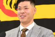 【契約更改】阪神・佐藤輝明は大幅アップに笑顔　２６００万増の４２００万で更改「来年こそ優勝」