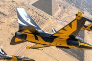 【韓国空軍】 ピラミッドの上空でブラックイーグルスがエアショー、エジプトはＦＡ５０の導入を検討