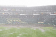 【悲報】阪神－巨人戦　雨天の為中止！明日も雨予報
