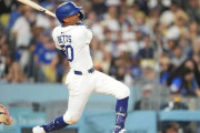 ドジャースさん9回裏1点差負け満塁のチャンスに打者「1番」ベッツで連敗wwww