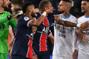 ネイマール、相手DFの後頭部殴り一発退場…ディ・マリア唾吐き疑惑からPSG×マルセイユ戦は大荒れに！計５人が退場（関連まとめ）