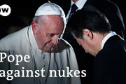 長崎で核のない世界を訴えたローマ教皇。海外「これは別の国で伝えた方が…」