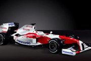 トヨタはなんでF1で1回も勝てなかったの