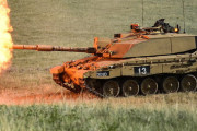イギリスの戦車『チャレンジャー3』、主砲交換・アクティブ防護システム搭載