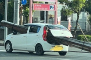 【悲報】軽自動車乗りさん、限界を挑戦してしまう