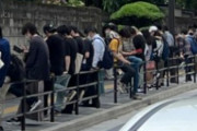 【ポケモンGO】ミュウツー人気がヤバすぎて各地で大行列…！！これまたノーレイドジム増えるんじゃ