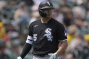海外「チームの希望」村上宗隆のMLBユニフォームの売上に海外びっくり仰天！（海外の反応）