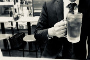 会社の飲み会の同期「俺は会社をこうしたくて、自分はこう成長したいんや！」ワイ「………。」→
